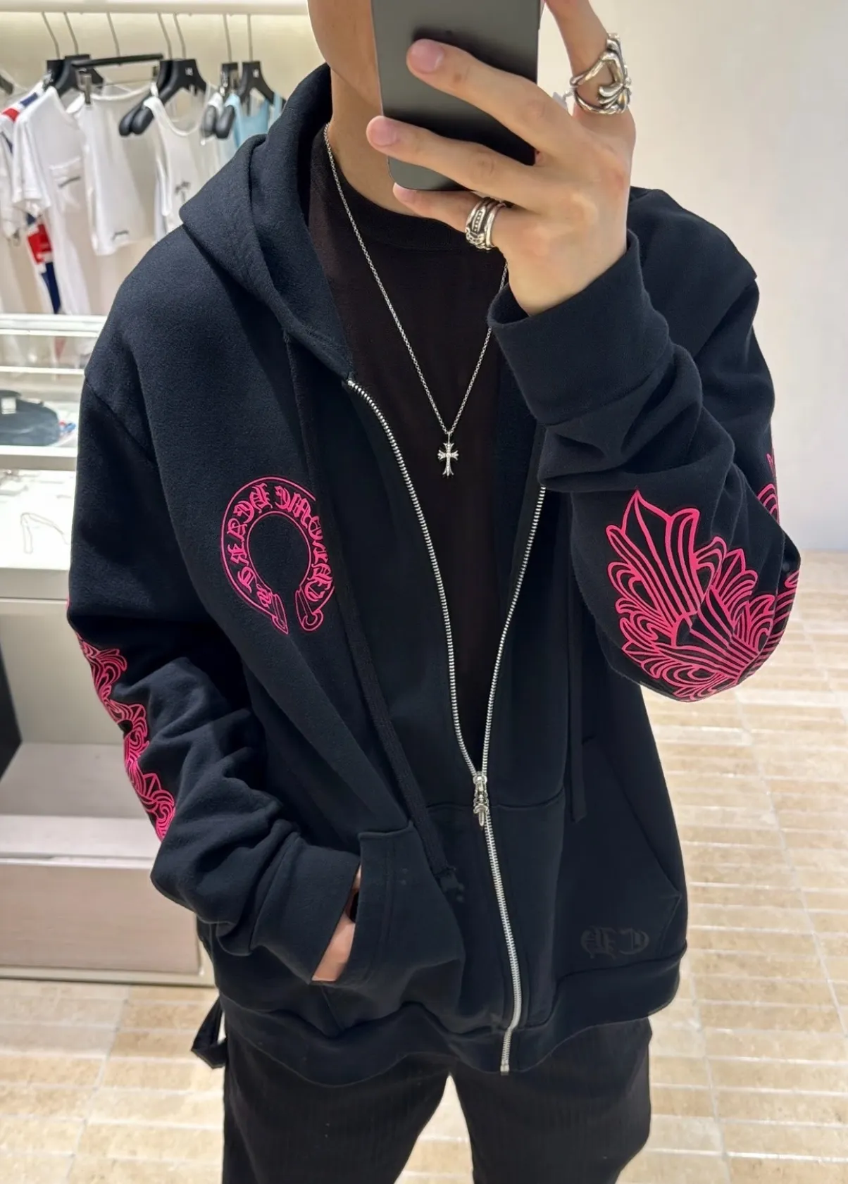 【 】Chrome Hearts